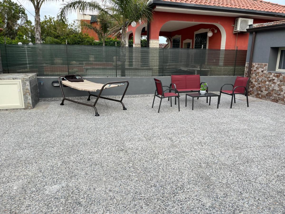 Baciati Dal Sole Apartment คาตาเนีย ภายนอก รูปภาพ